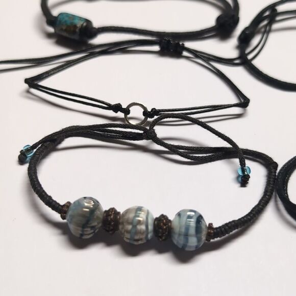 Set of 7 Black Adjustable Slider Bracelets - Picture 6 of 6